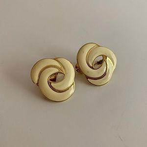 Vintage Monet clip-earrings